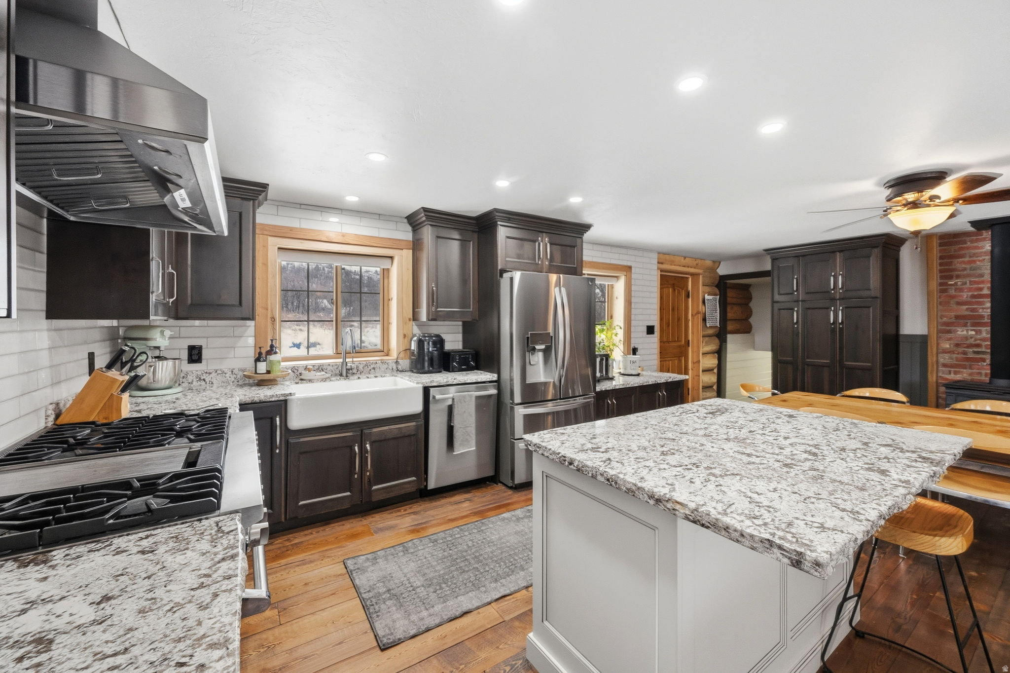 TIMBER LAKES - Residential