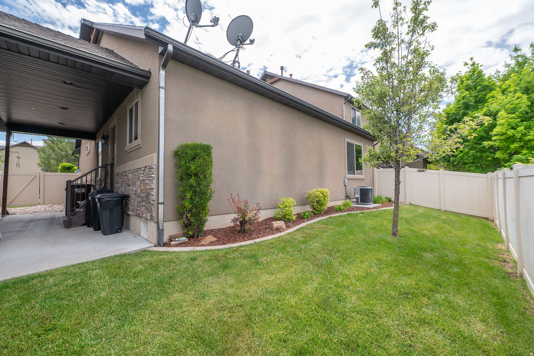 STONE CREEK CANYON - Residential