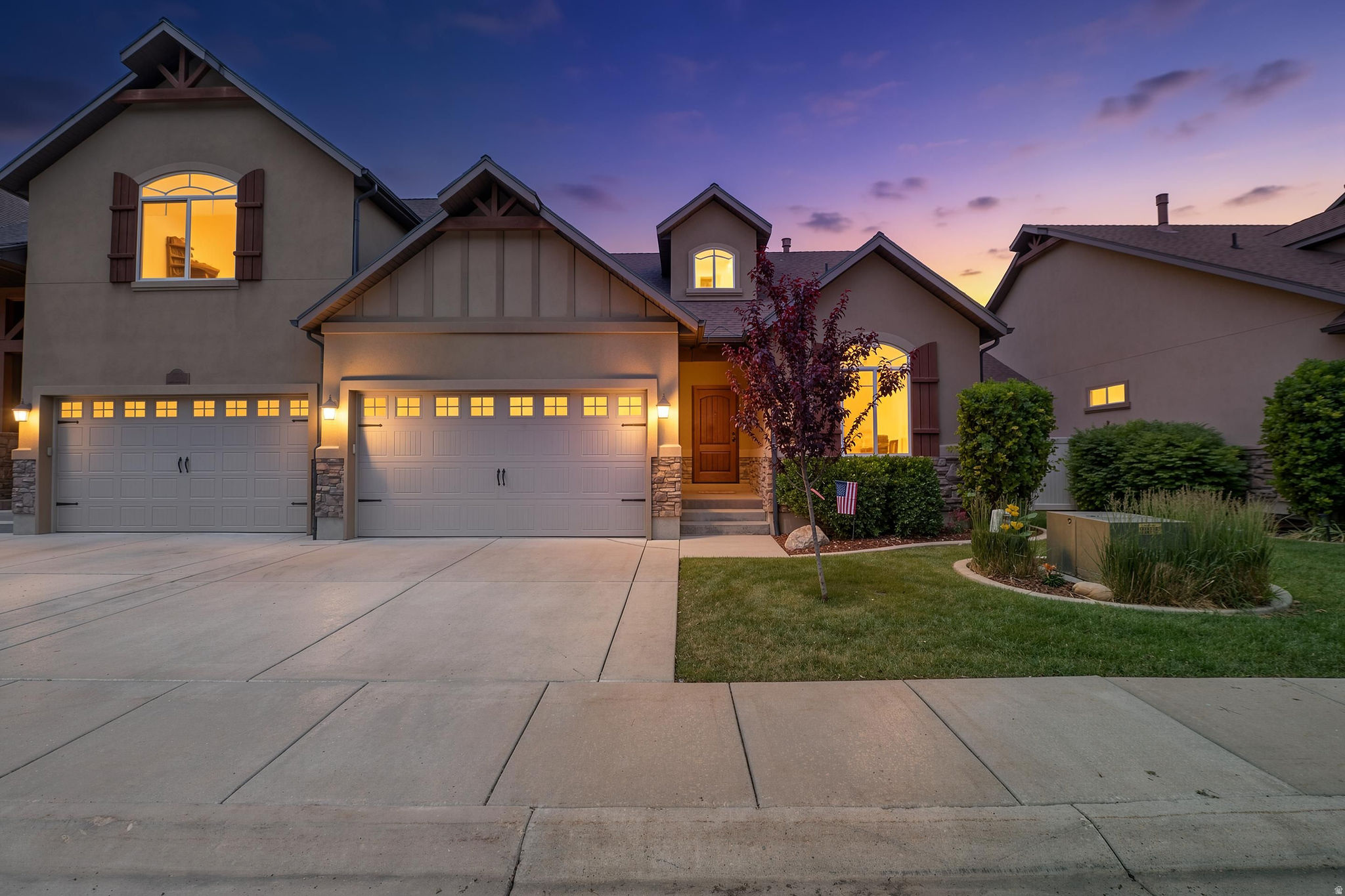STONE CREEK CANYON - Residential