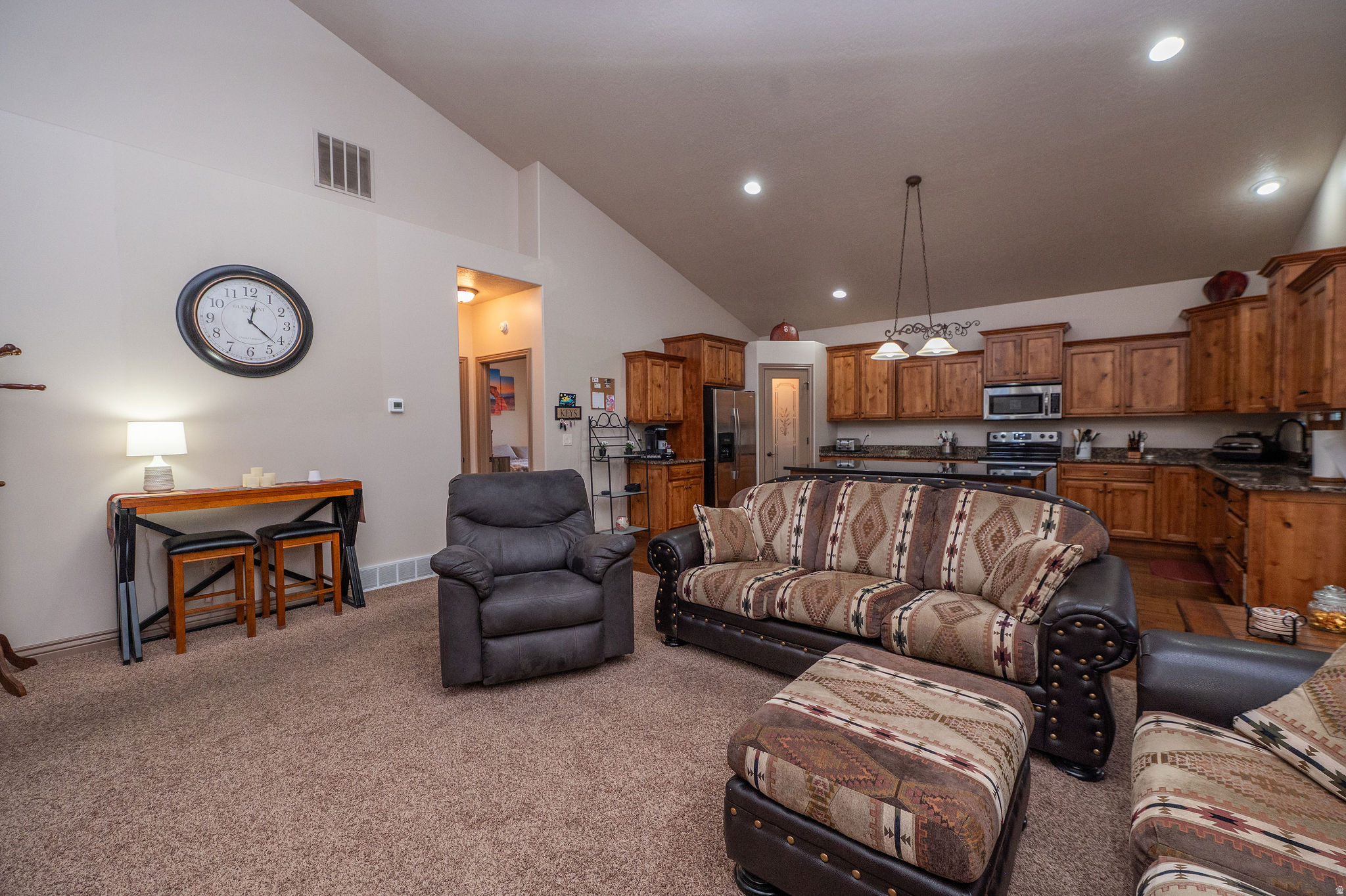 STONE CREEK CANYON - Residential