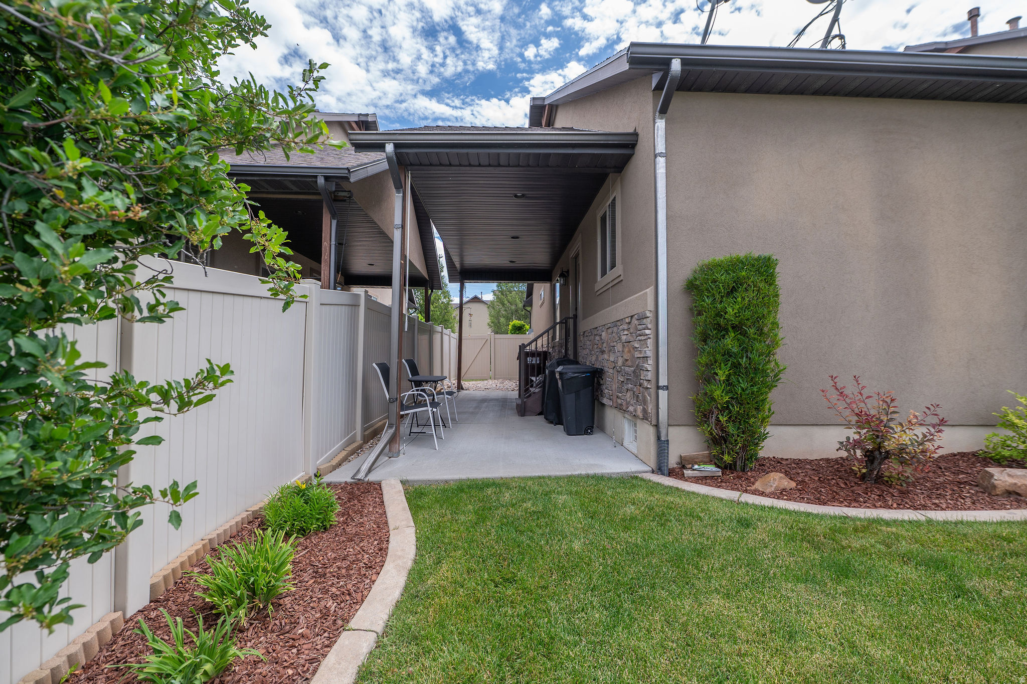 STONE CREEK CANYON - Residential