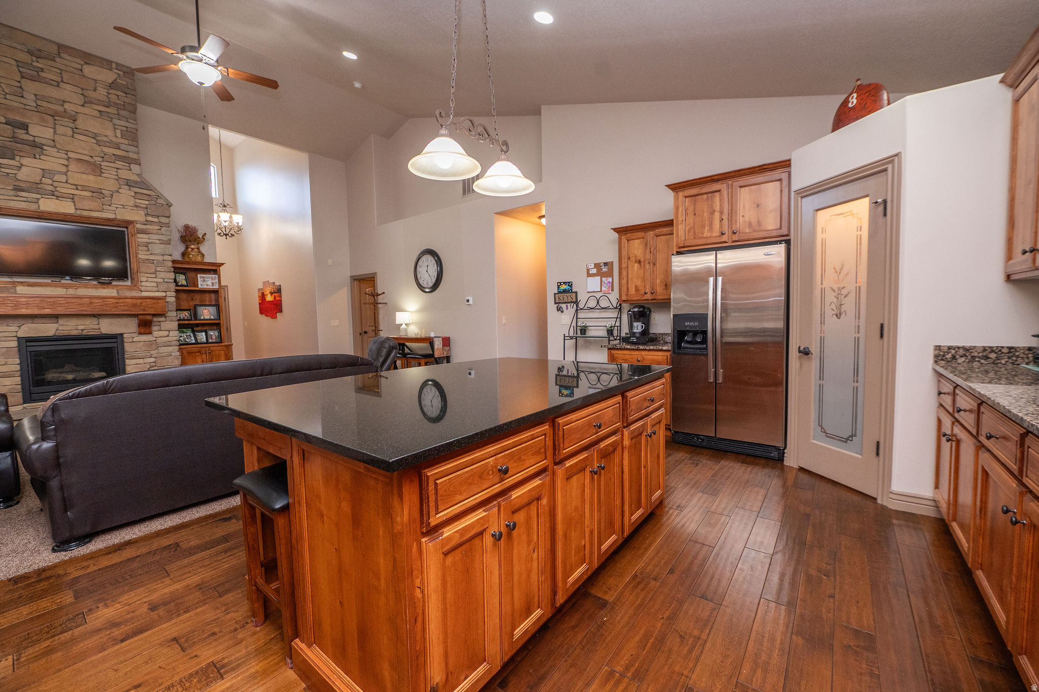 STONE CREEK CANYON - Residential