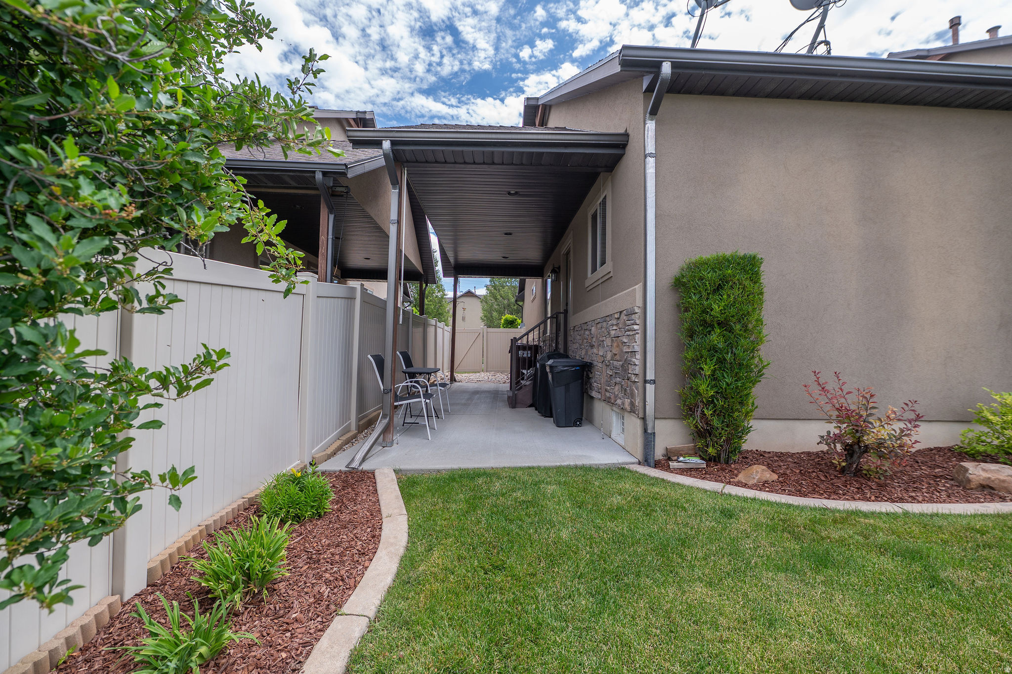 STONE CREEK CANYON - Residential