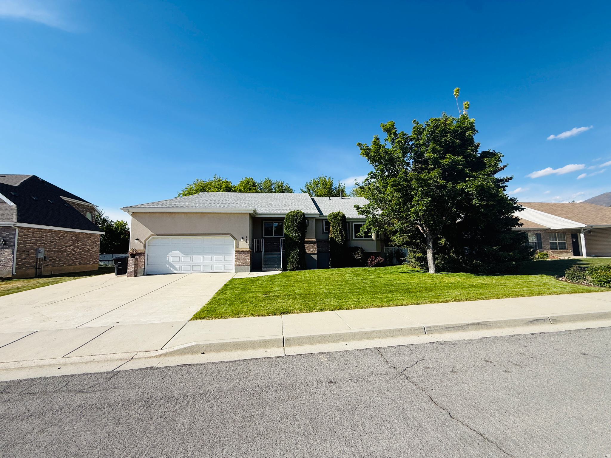 RIDGE - Residential