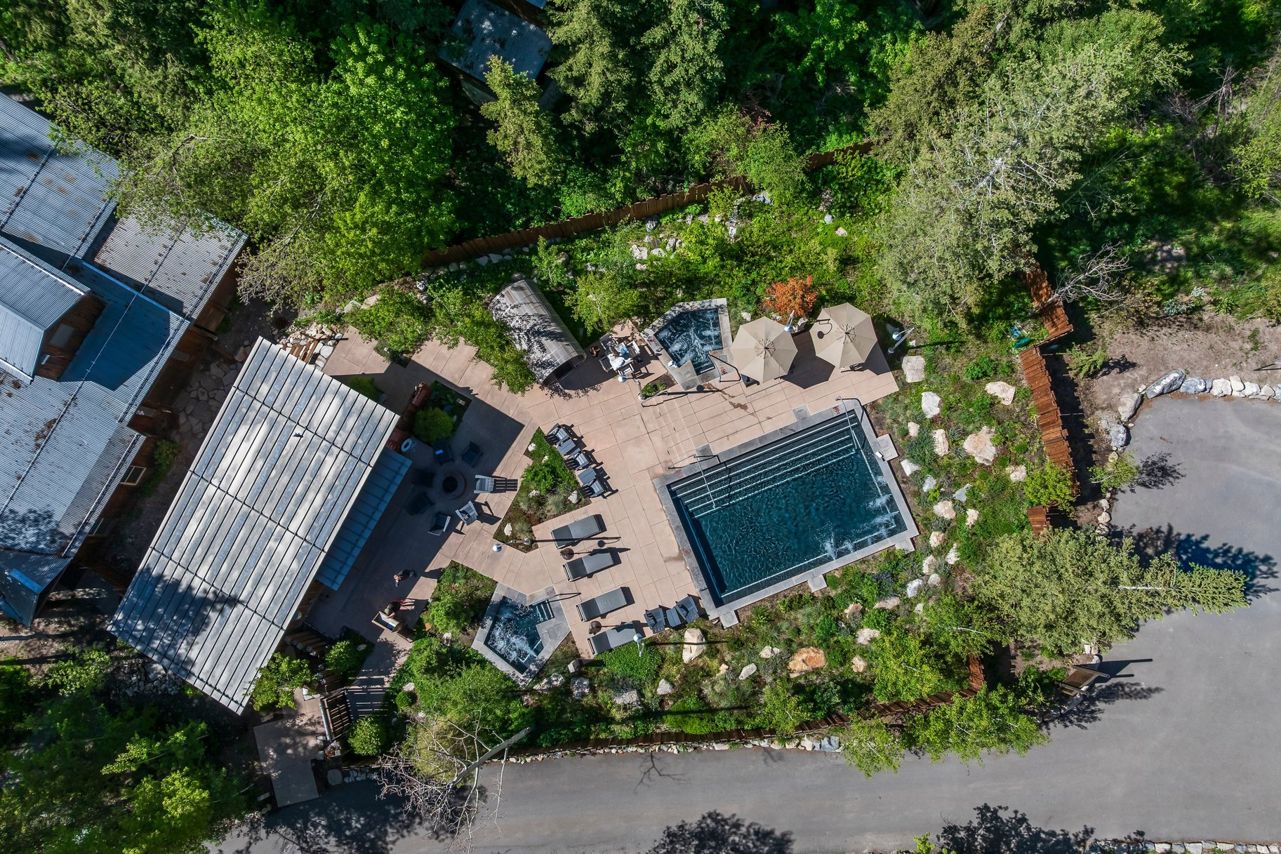RIVER RUN COTTAGE - Residential