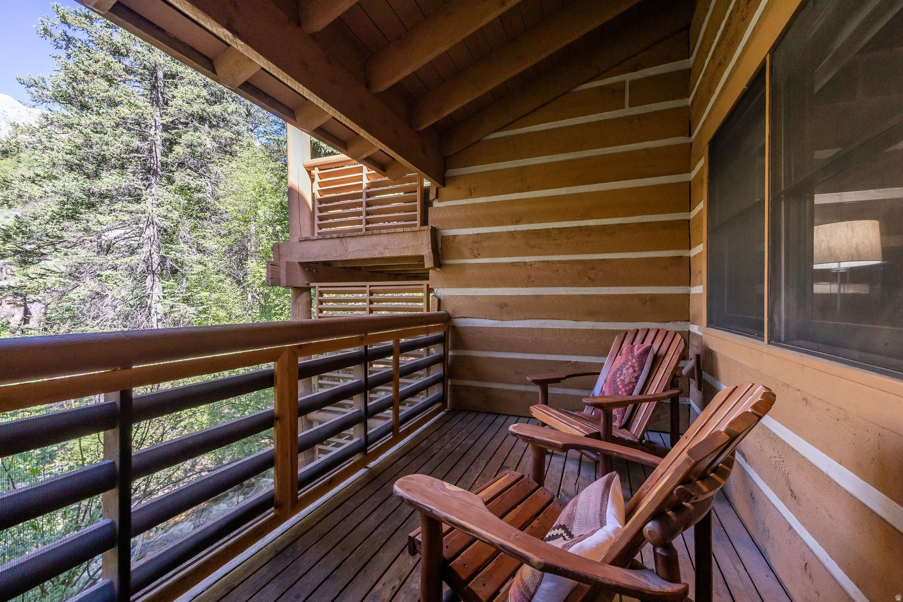 RIVER RUN COTTAGE - Residential