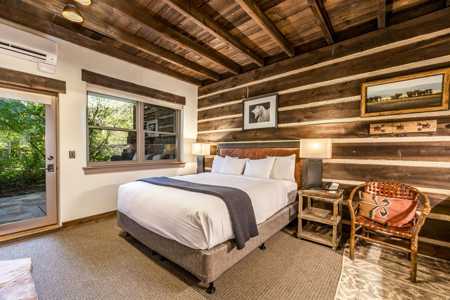 RIVER RUN COTTAGE - Residential