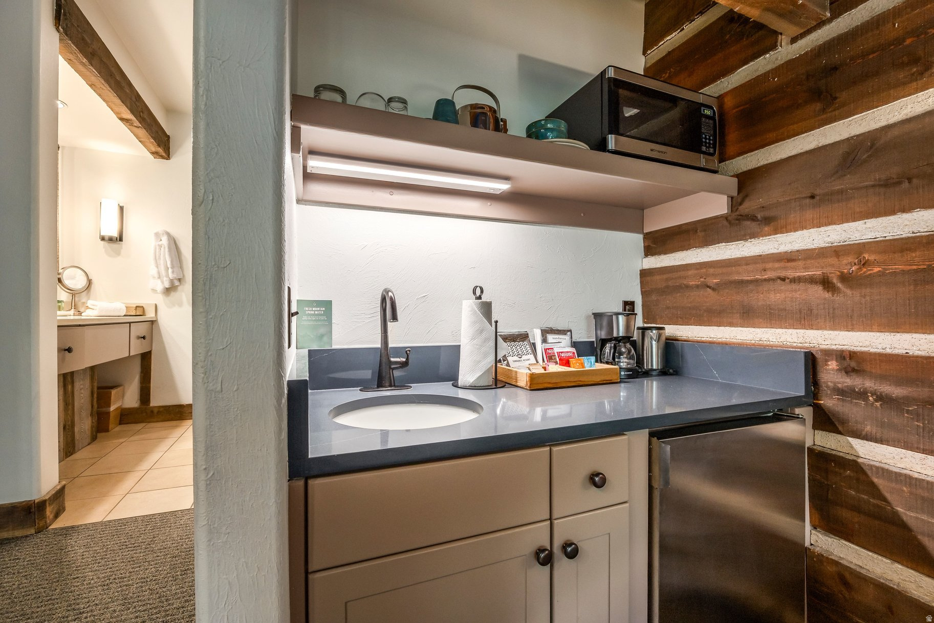 RIVER RUN COTTAGE - Residential