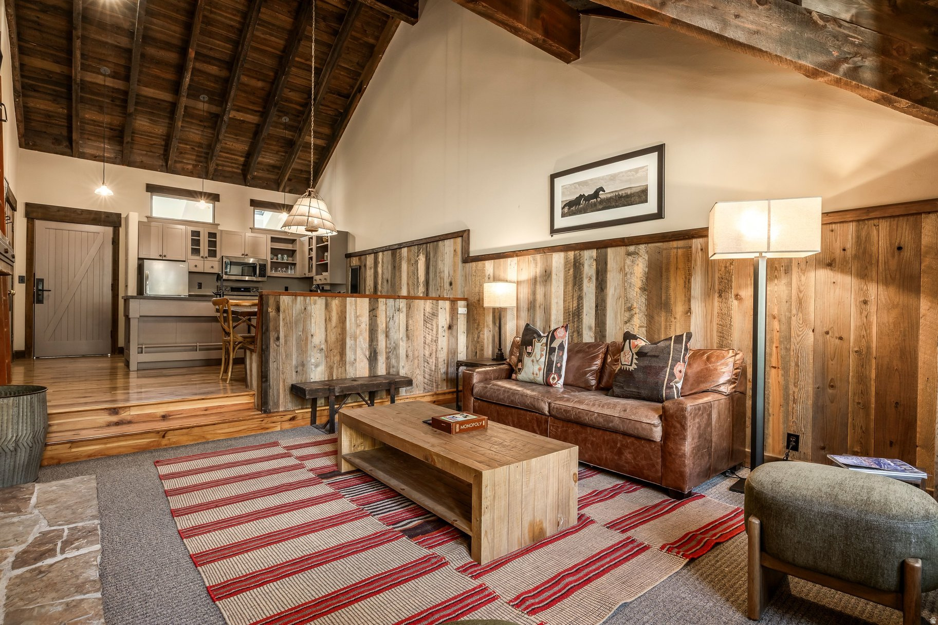 RIVER RUN COTTAGE - Residential