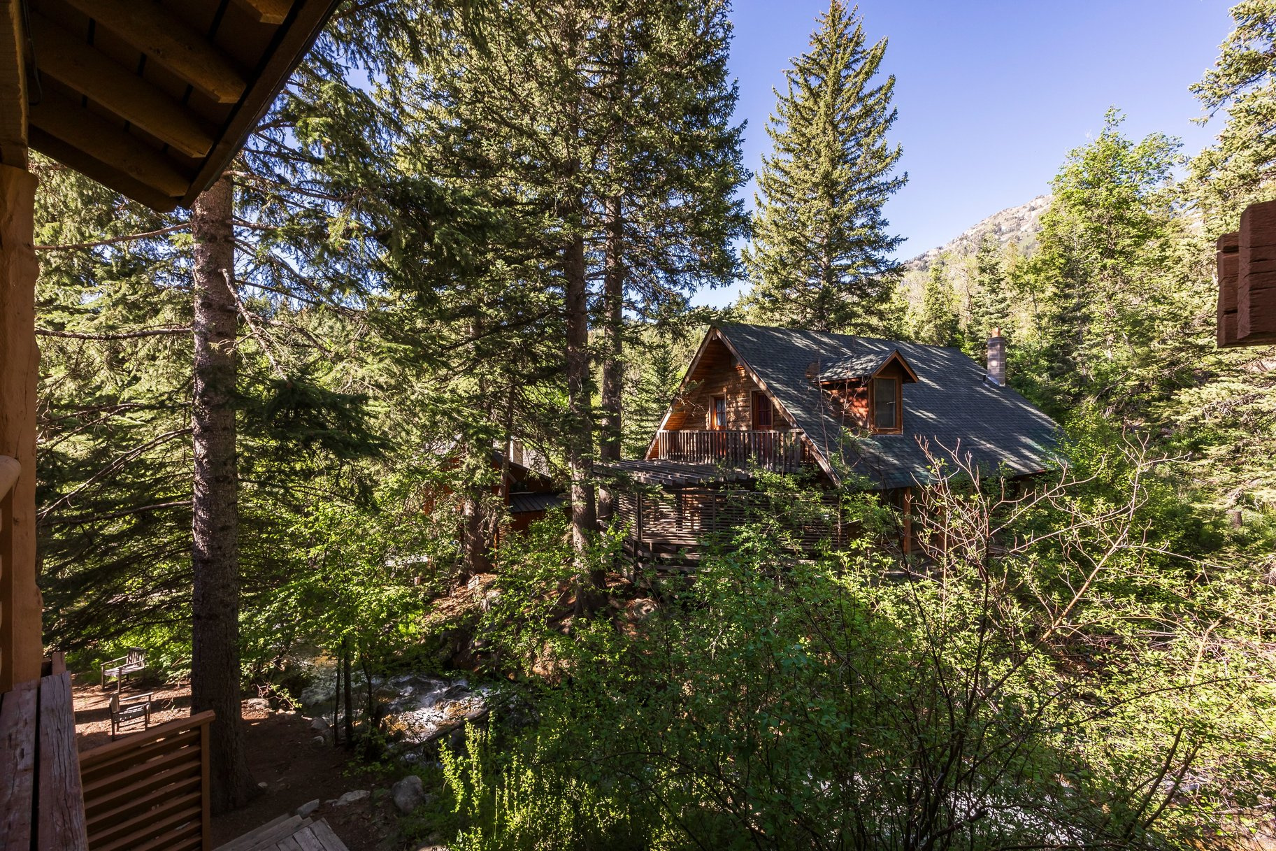 RIVER RUN COTTAGE - Residential