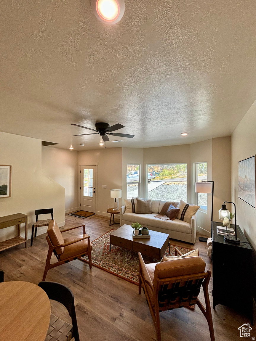 RED VALLEY HEIGHTS - Residential