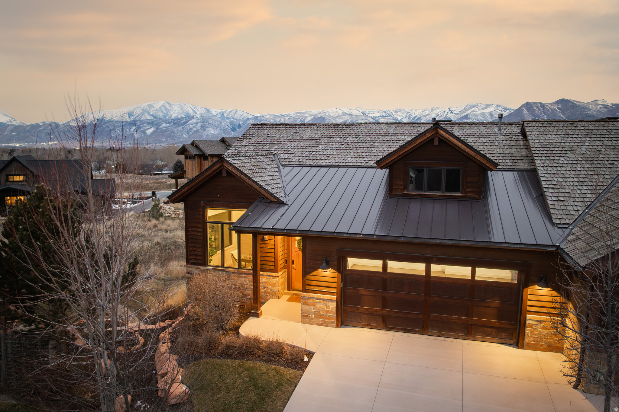 RED LEDGES - Residential