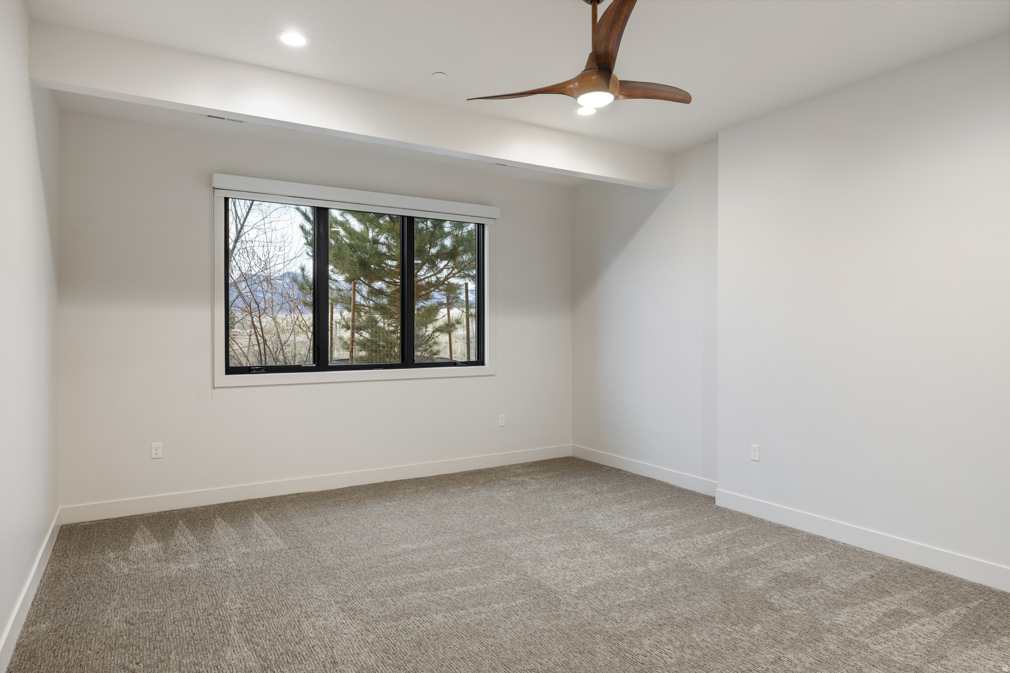 RED LEDGES - Residential