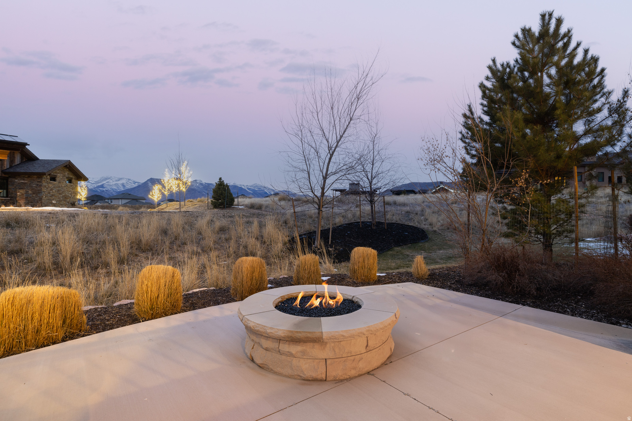 RED LEDGES - Residential