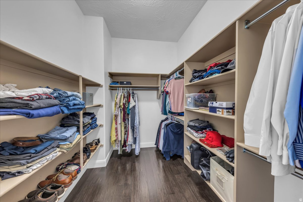 ESCALERA PH 2 - Residential