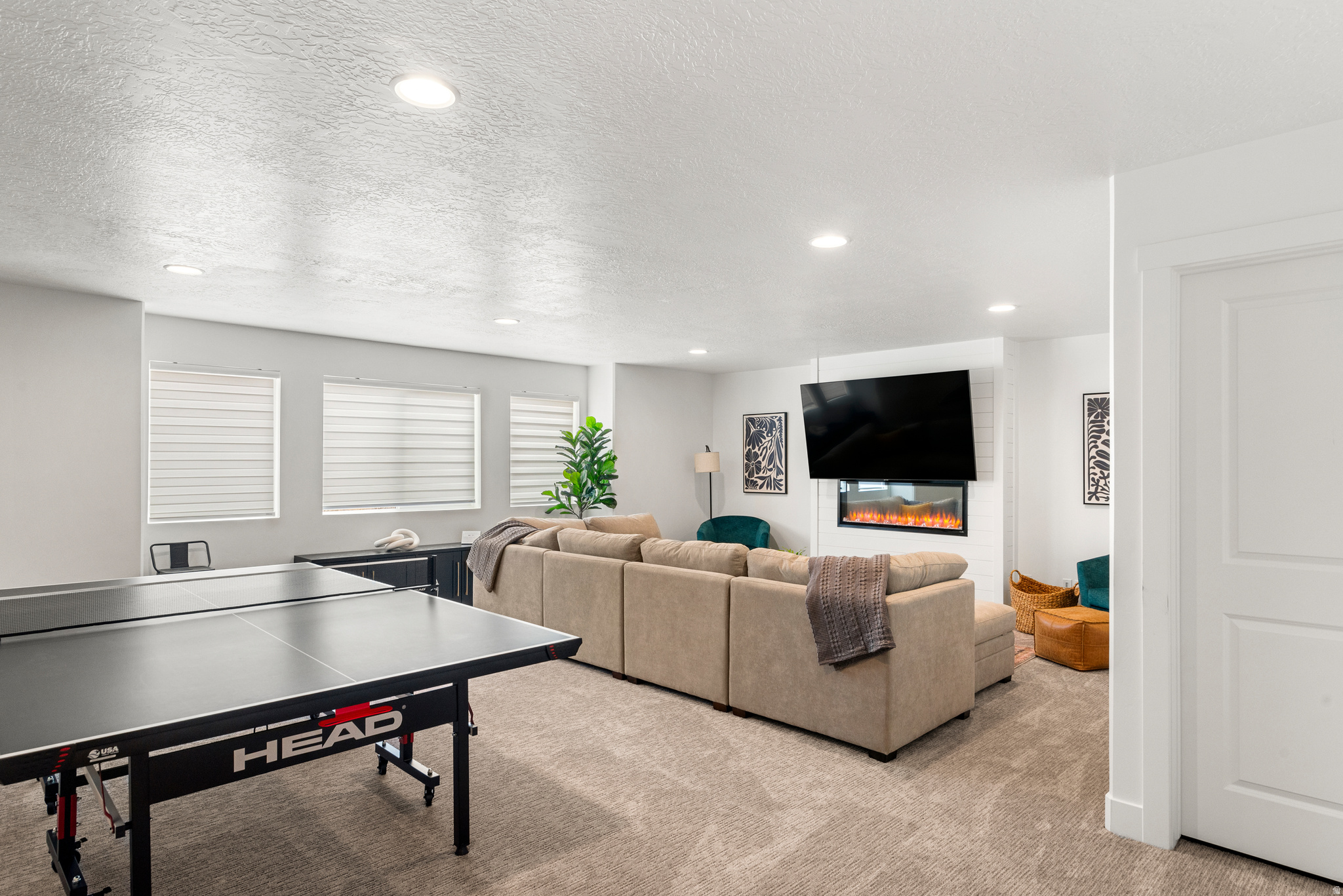 PARADISE PARKWAY - Residential