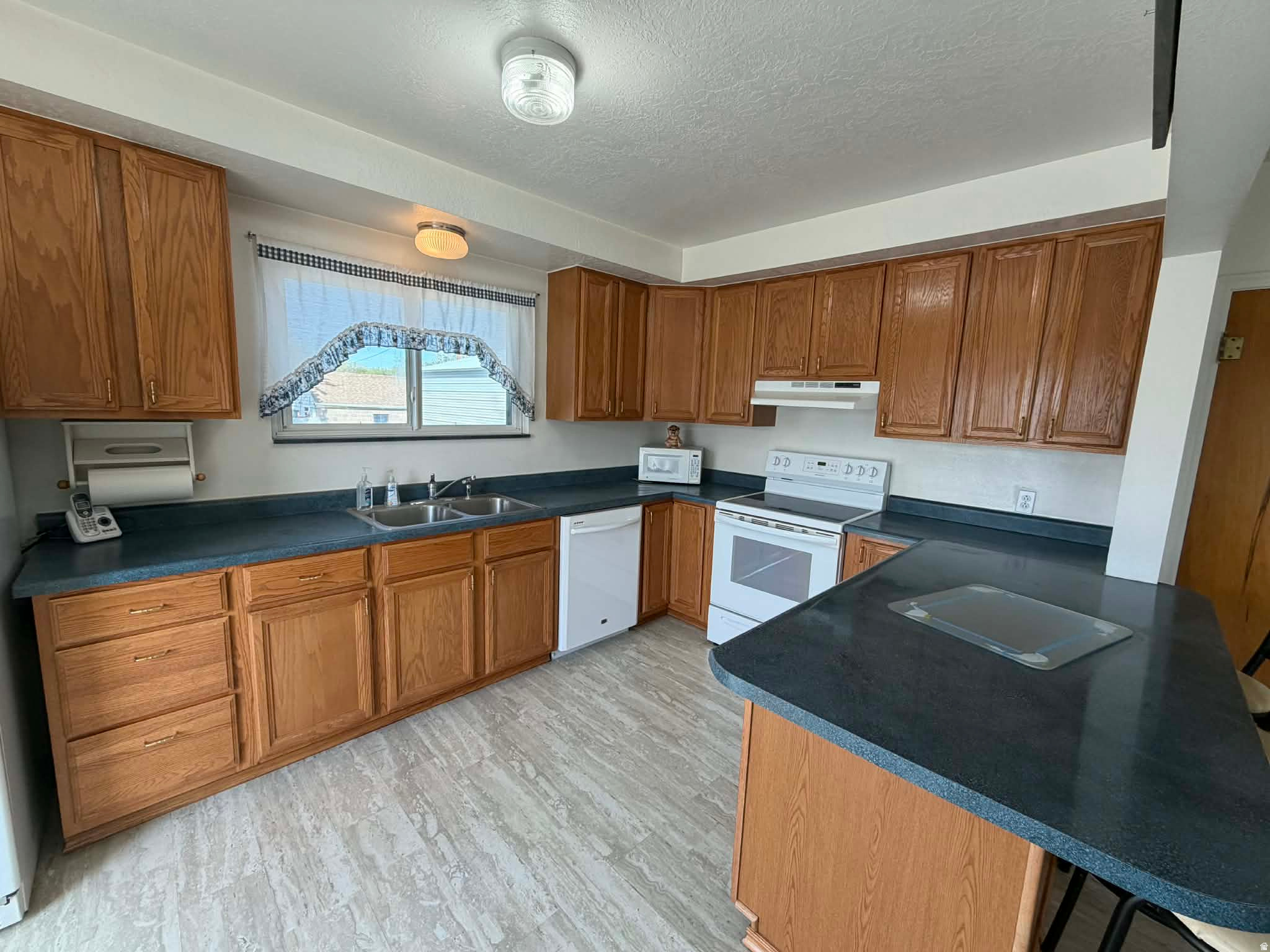 FAIRVIEW ADD - Residential