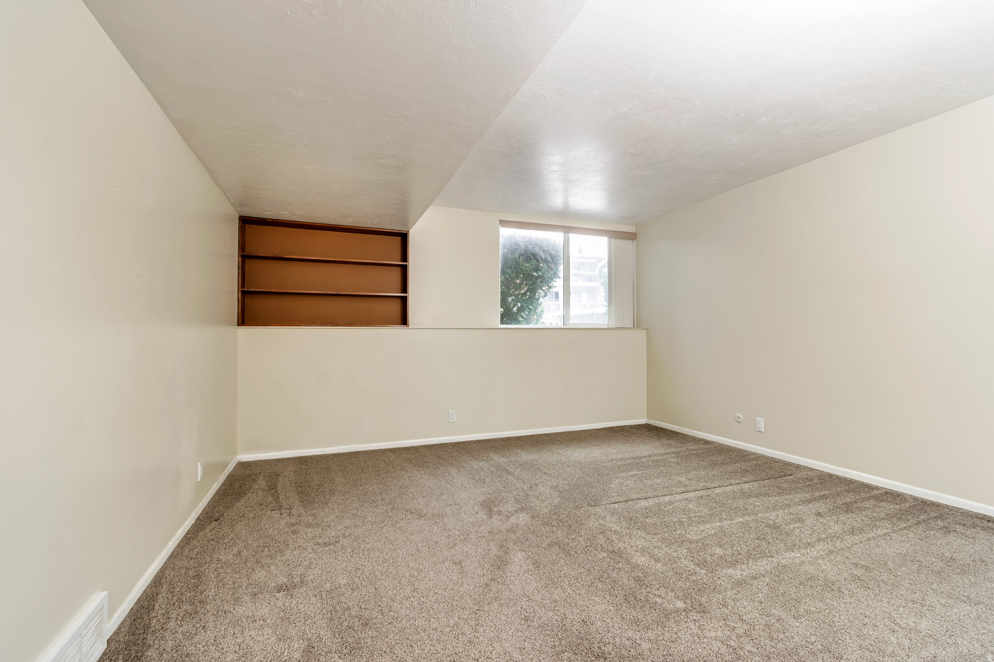 WATERBURY - Residential