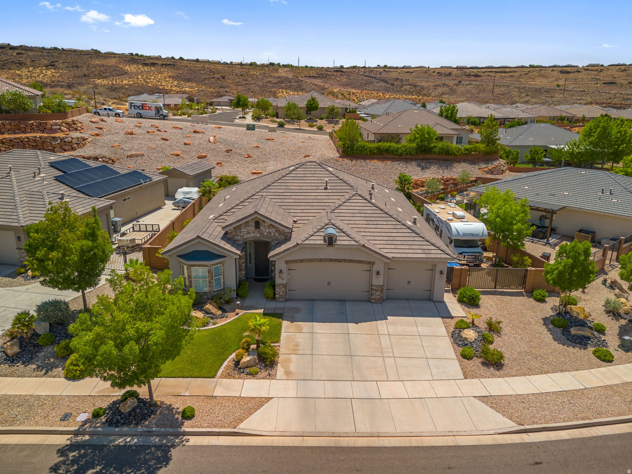ARROYO AT SIENNA HILLS - Residential