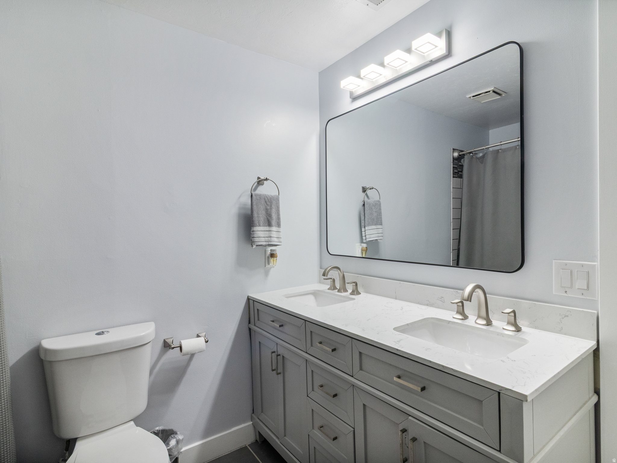 OAK MEADOWS - Residential