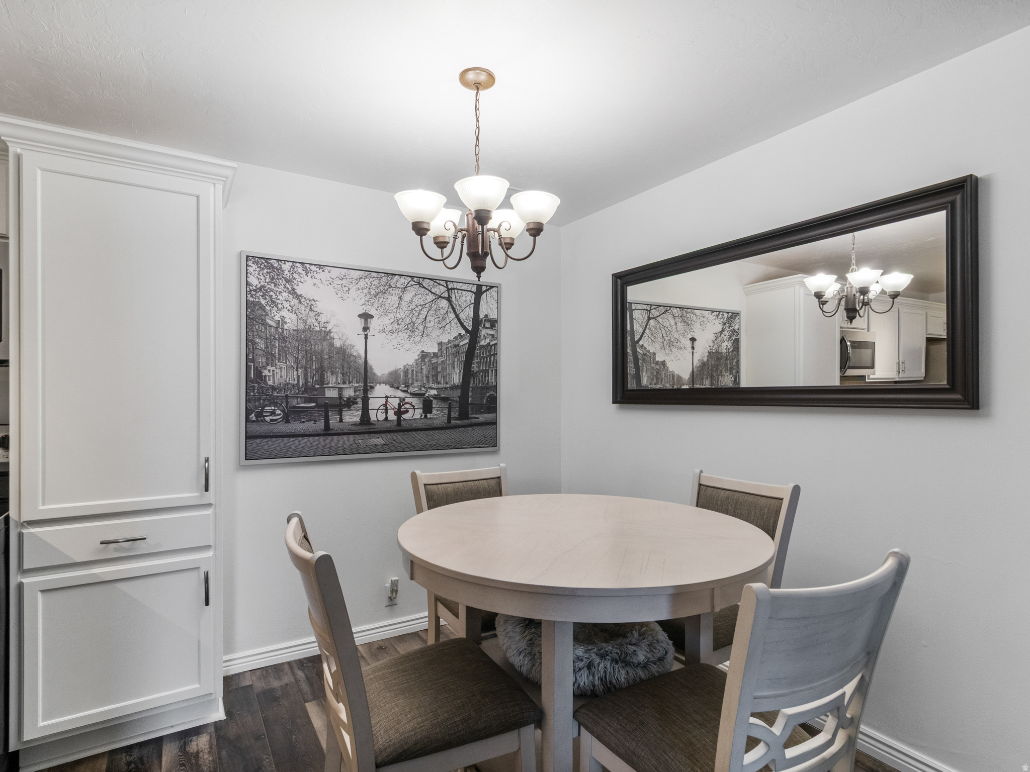 OAK MEADOWS - Residential