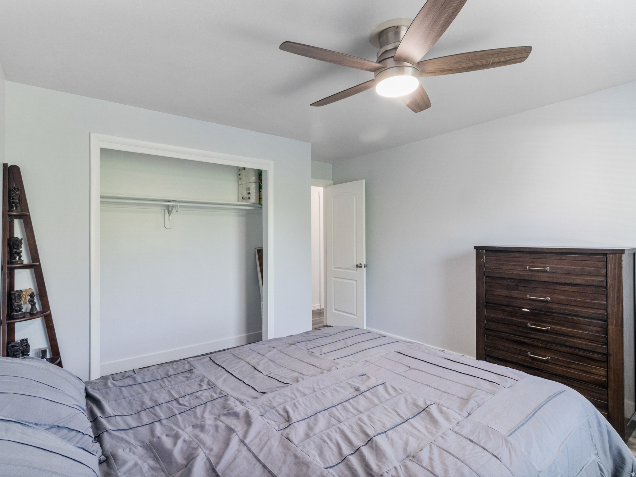 OAK MEADOWS - Residential