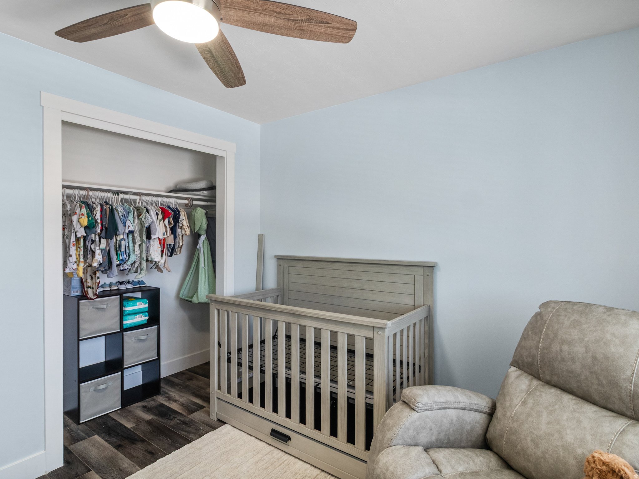 OAK MEADOWS - Residential