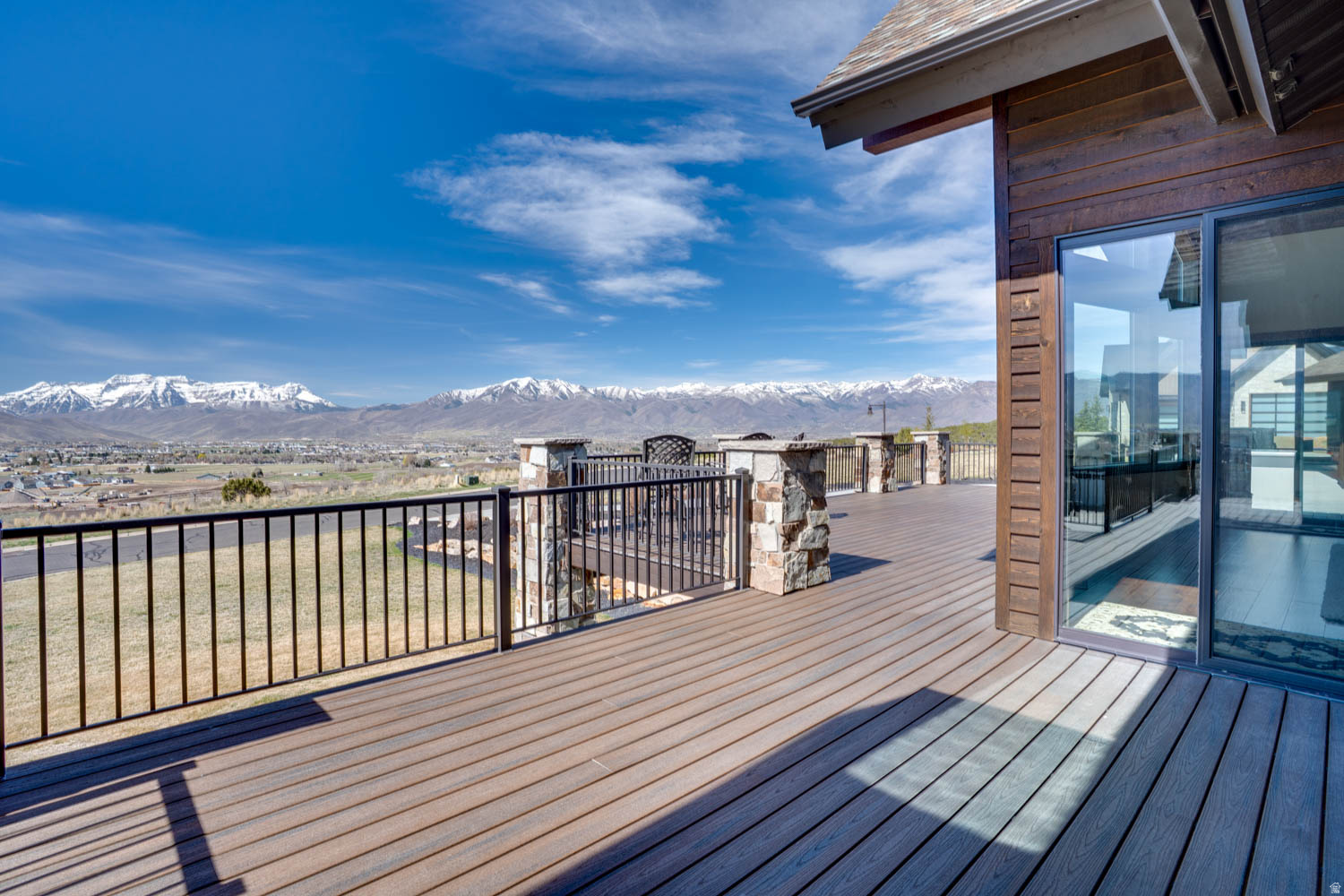 CROSSINGS AT LAKE CR - Residential
