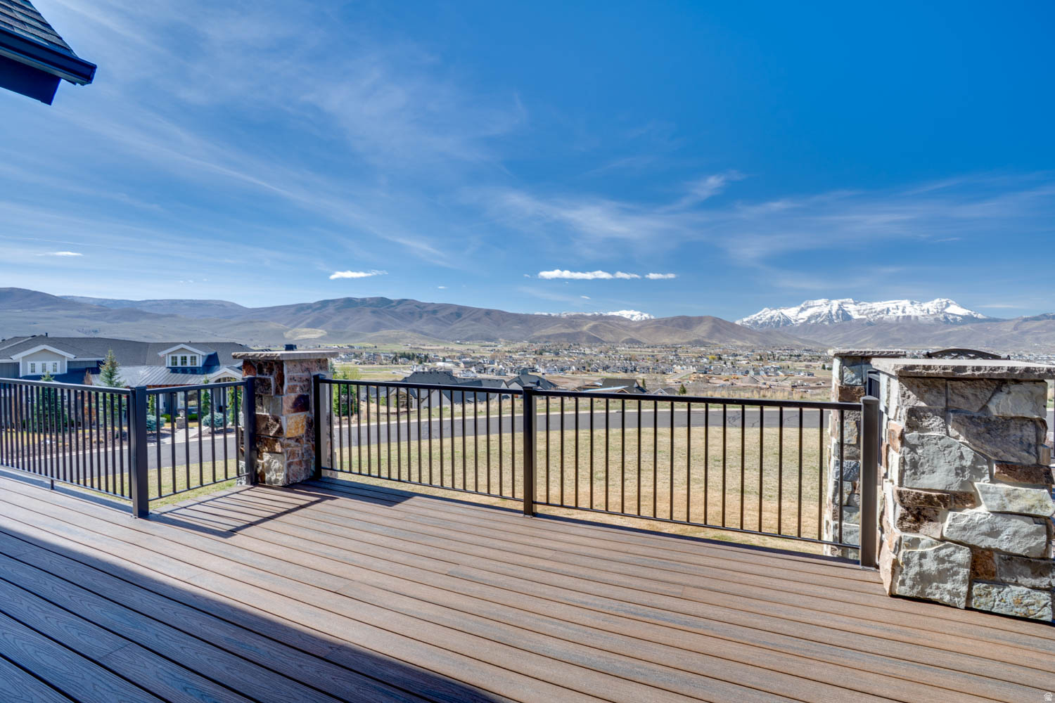 CROSSINGS AT LAKE CR - Residential
