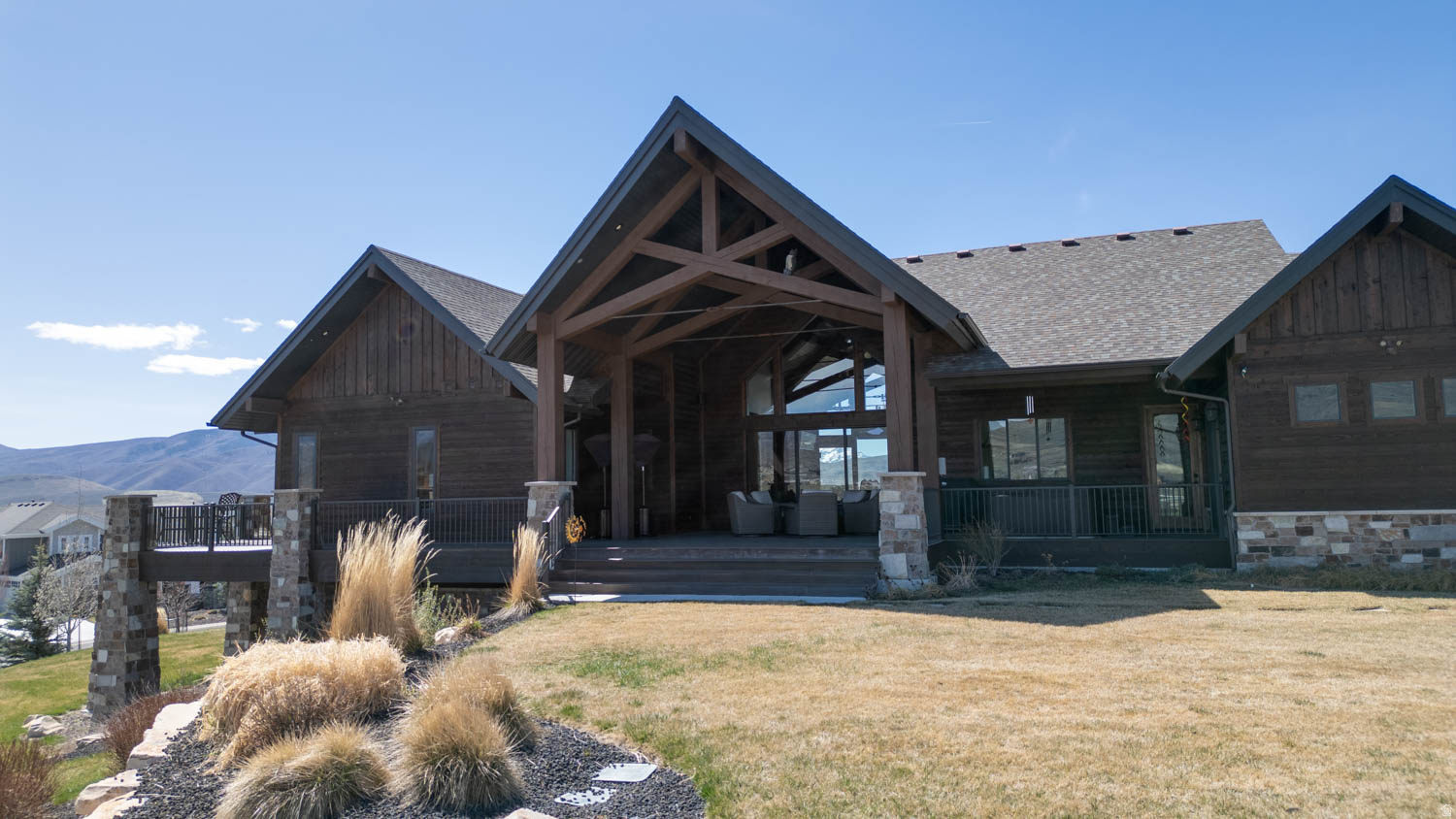 CROSSINGS AT LAKE CR - Residential
