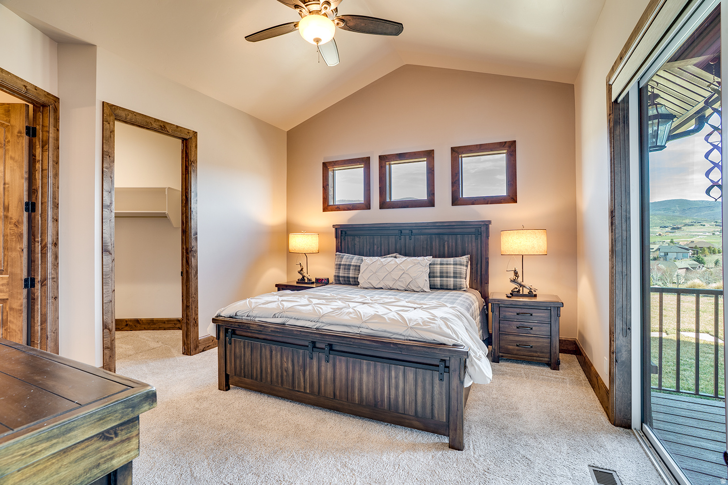 CROSSINGS AT LAKE CR - Residential