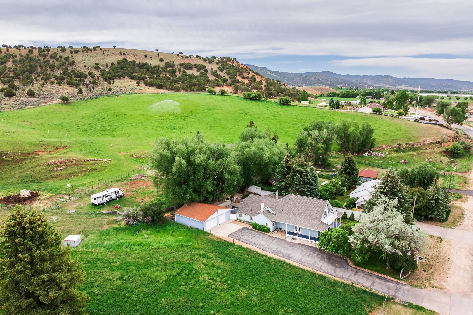 NORTH SUMMIT - Residential