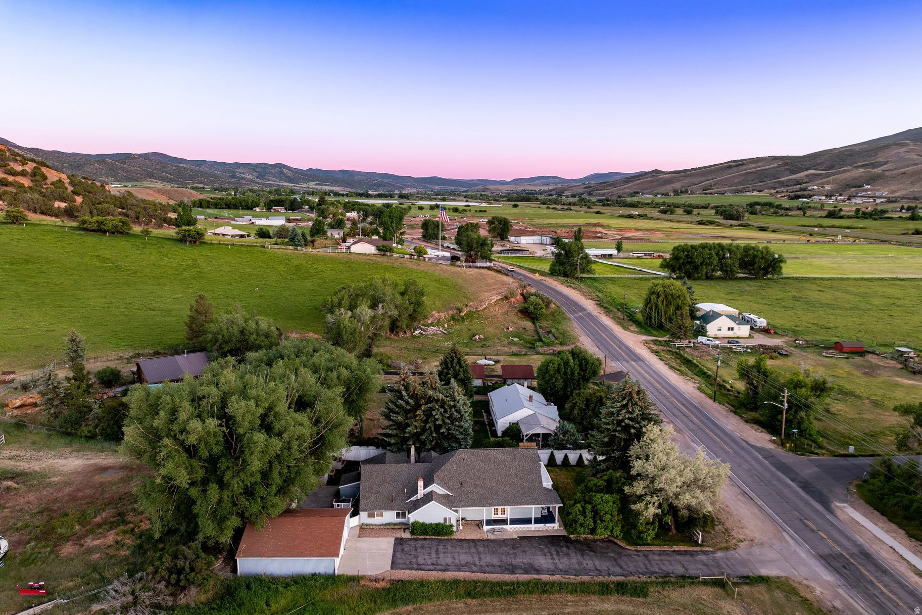 NORTH SUMMIT - Residential