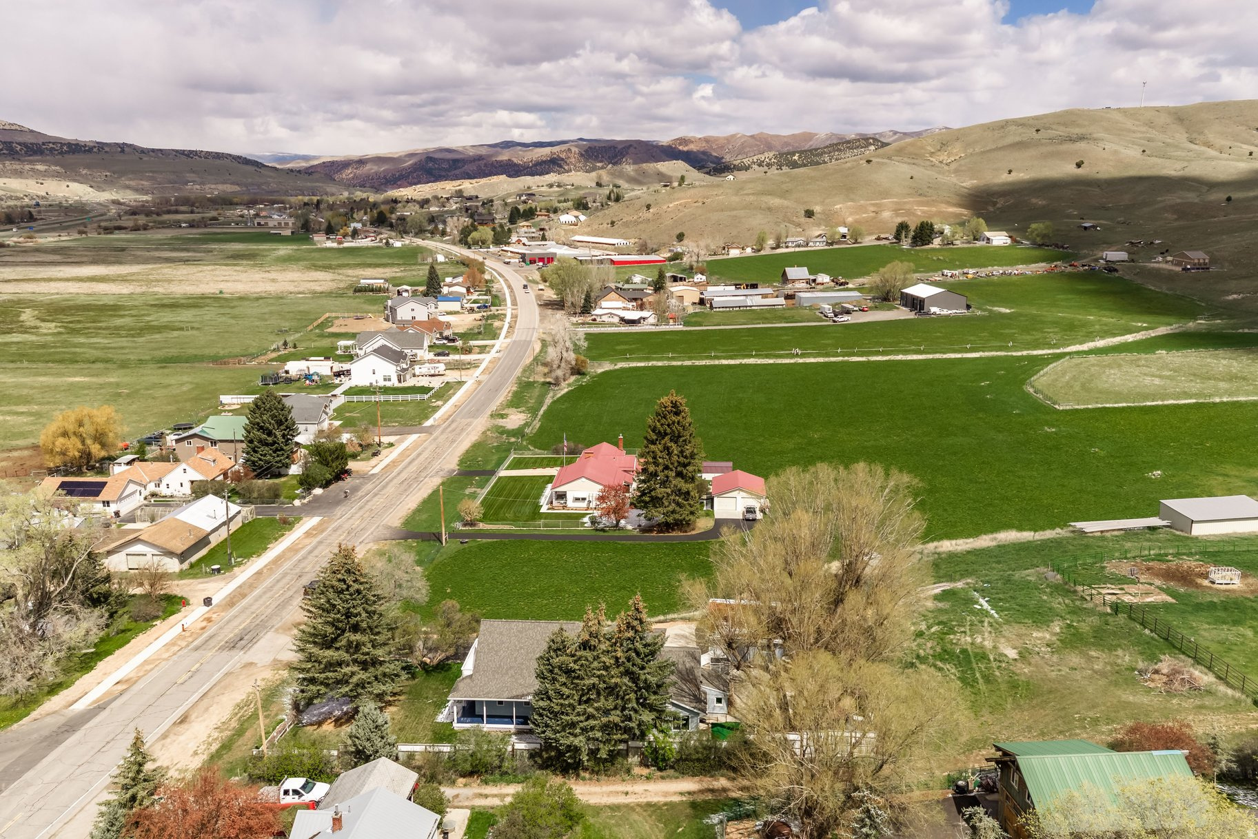 NORTH SUMMIT - Residential