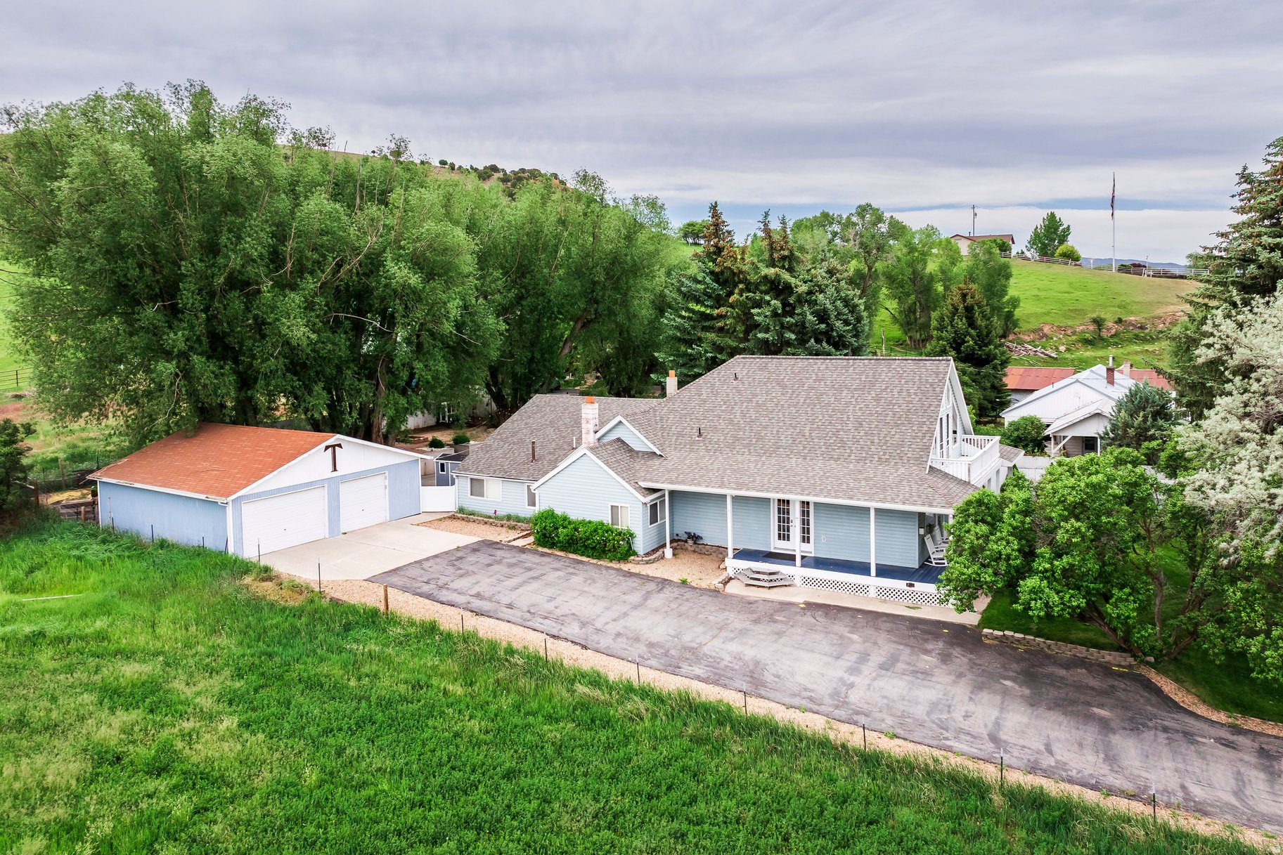NORTH SUMMIT - Residential