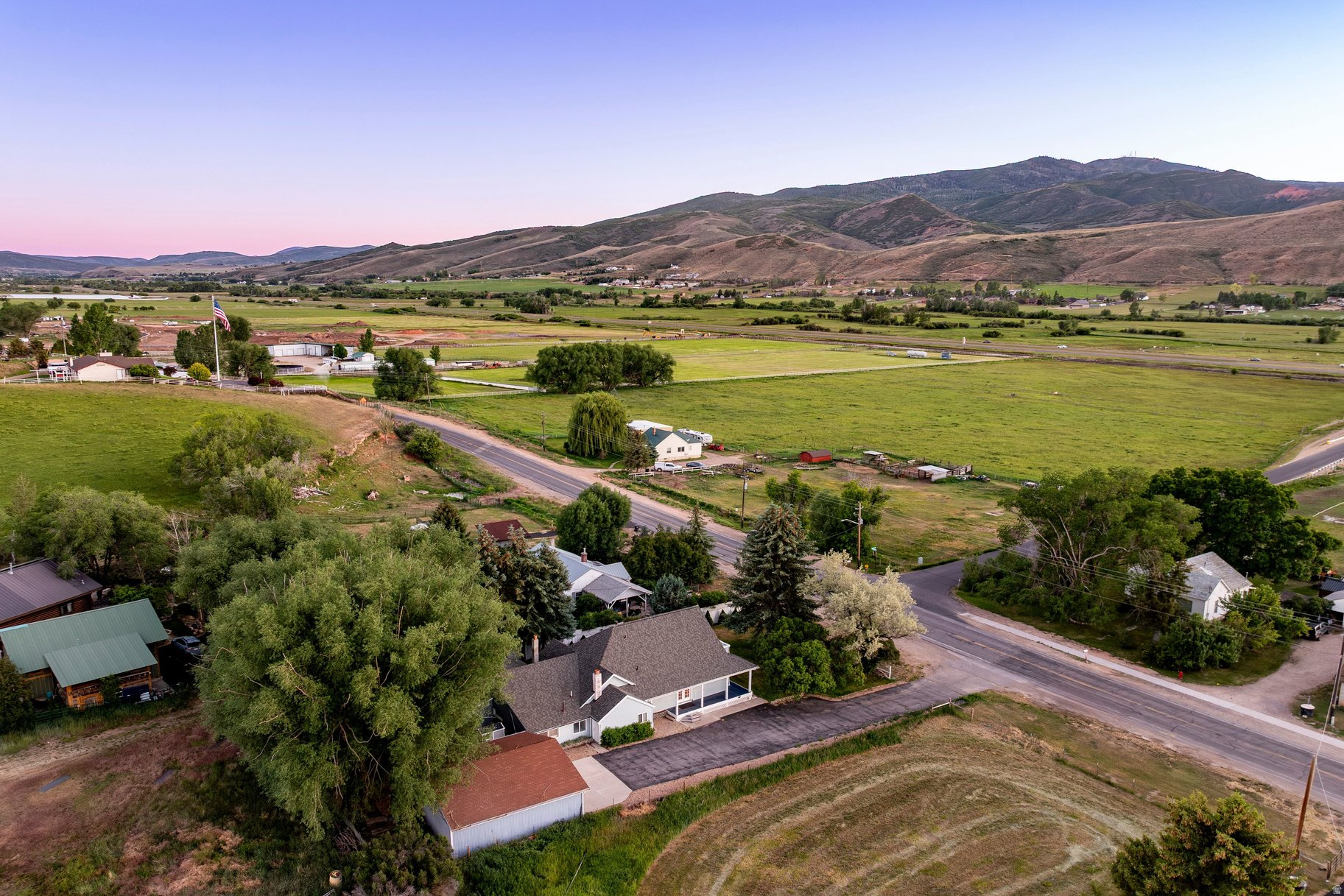 NORTH SUMMIT - Residential