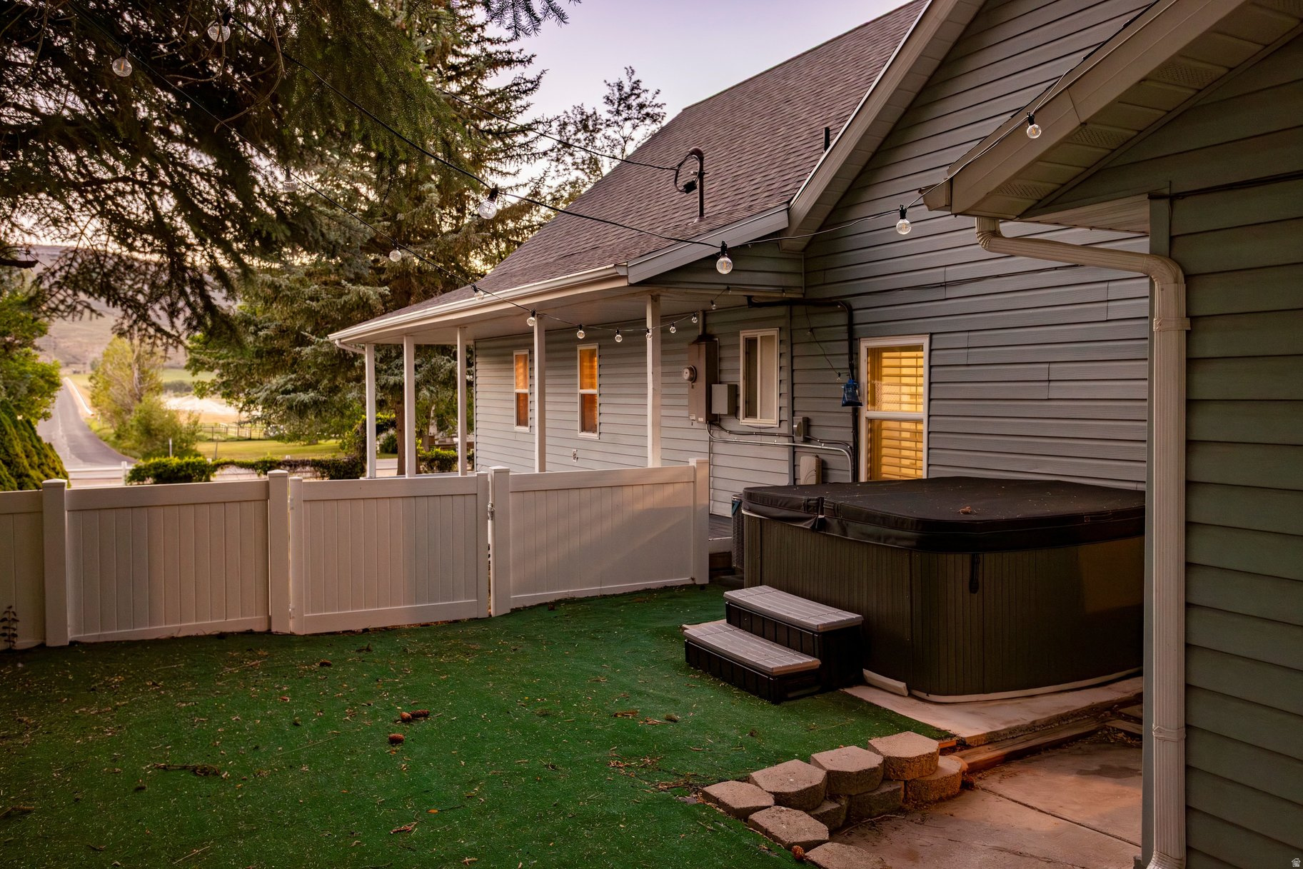 NORTH SUMMIT - Residential