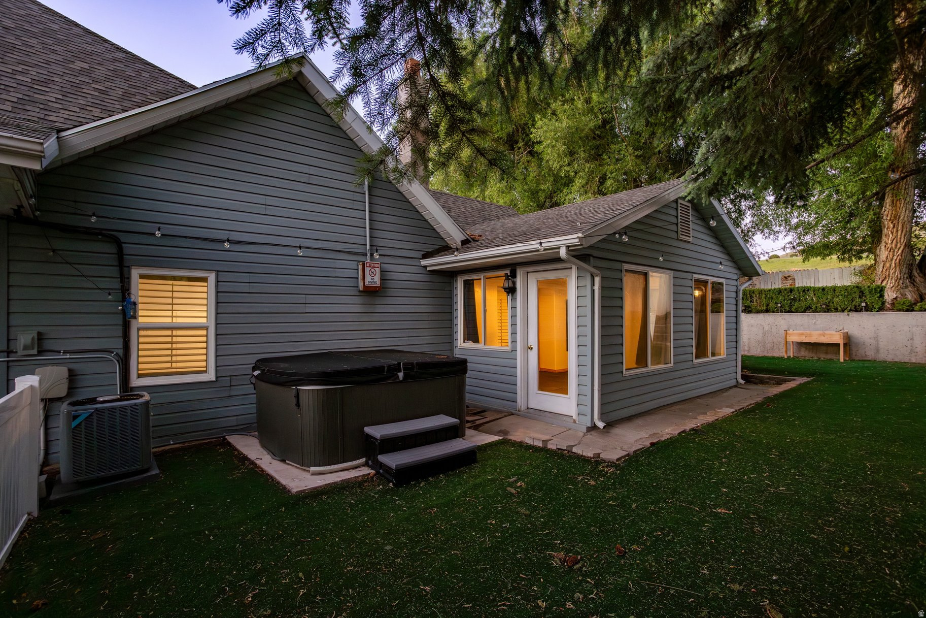NORTH SUMMIT - Residential