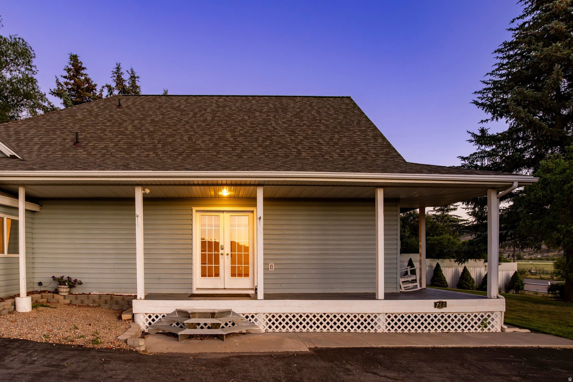 NORTH SUMMIT - Residential