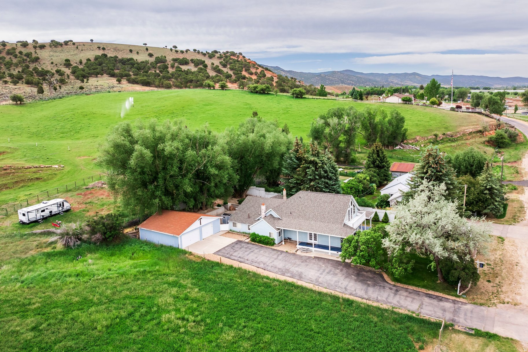 NORTH SUMMIT - Residential