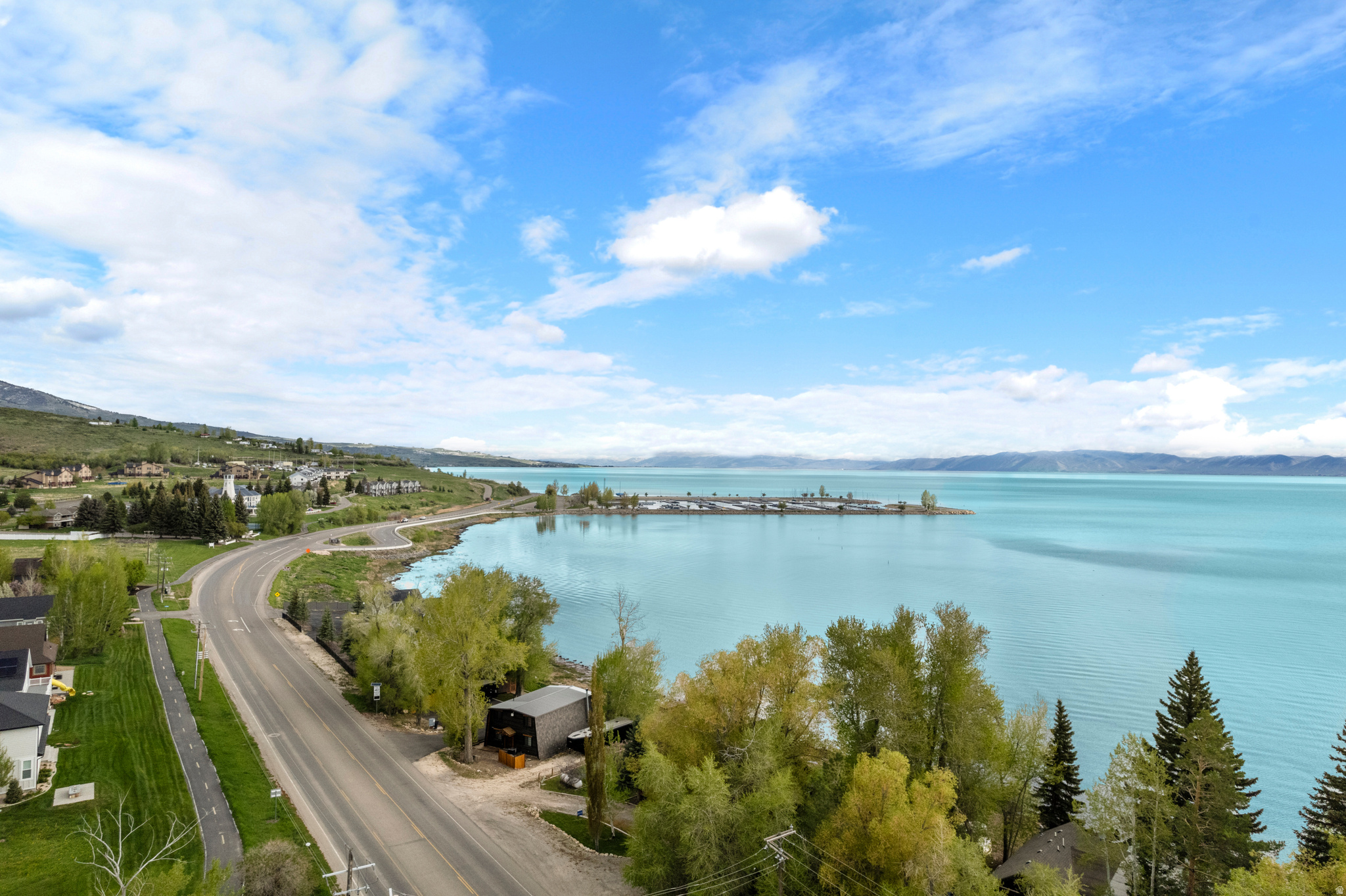 PARADISE PARKWAY - Residential