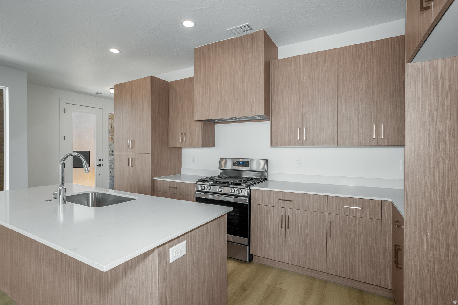 BECCO CREEK TOWNHOMES AT DIVARIO - Residential