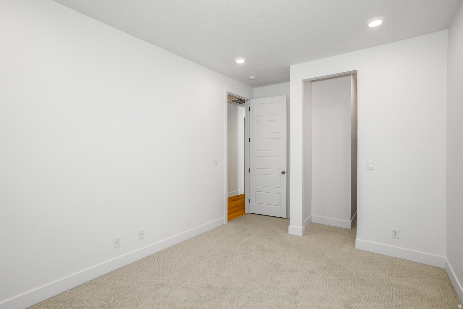 BECCO CREEK TOWNHOMES AT DIVARIO - Residential