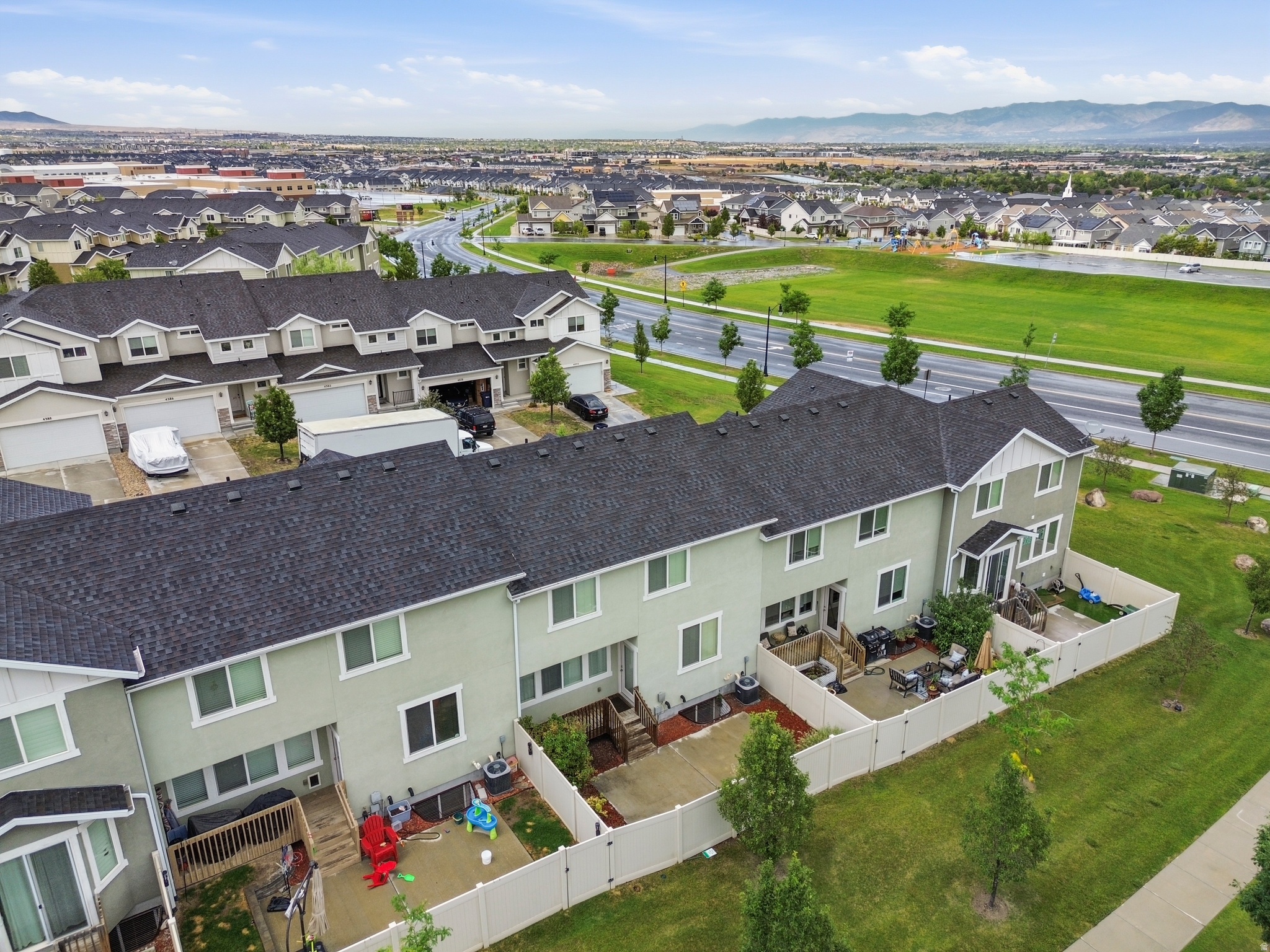 MEADOW VIEW - Residential