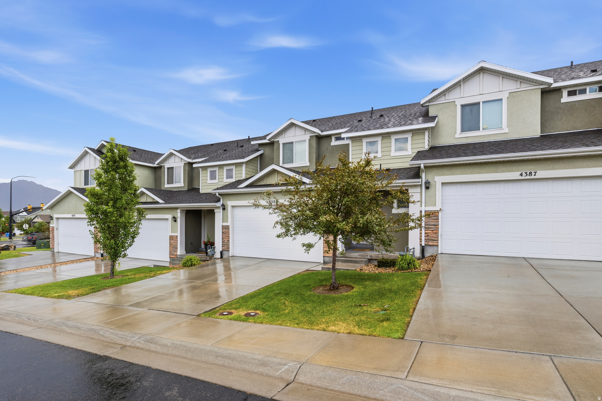 MEADOW VIEW - Residential