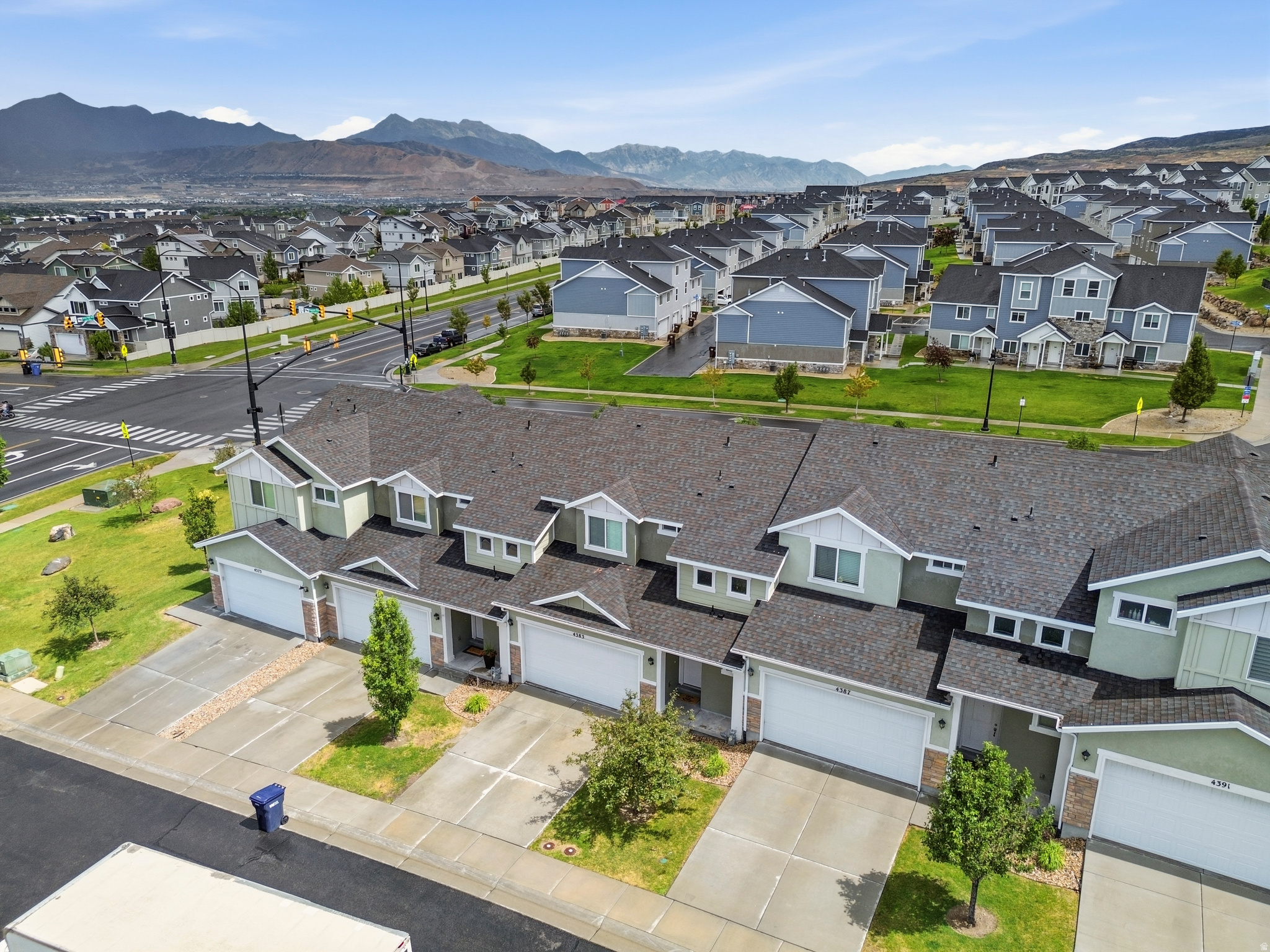 MEADOW VIEW - Residential