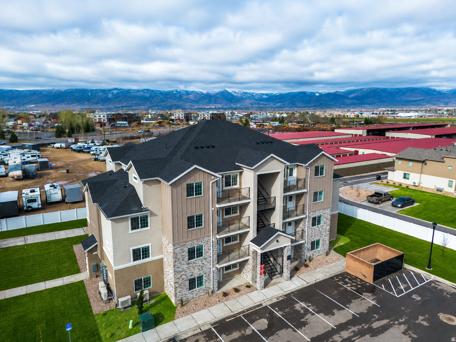 OLD MILL - Residential