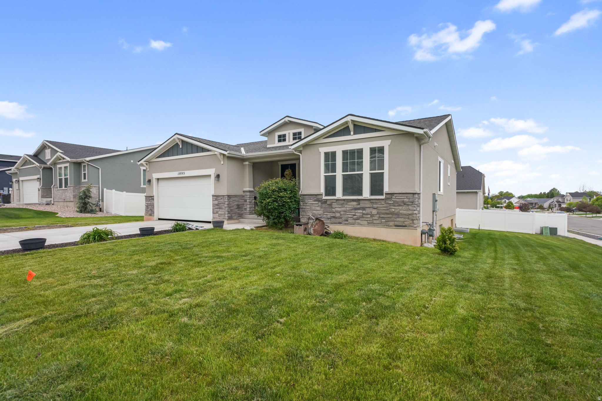 WARD FARMS 210 - Residential