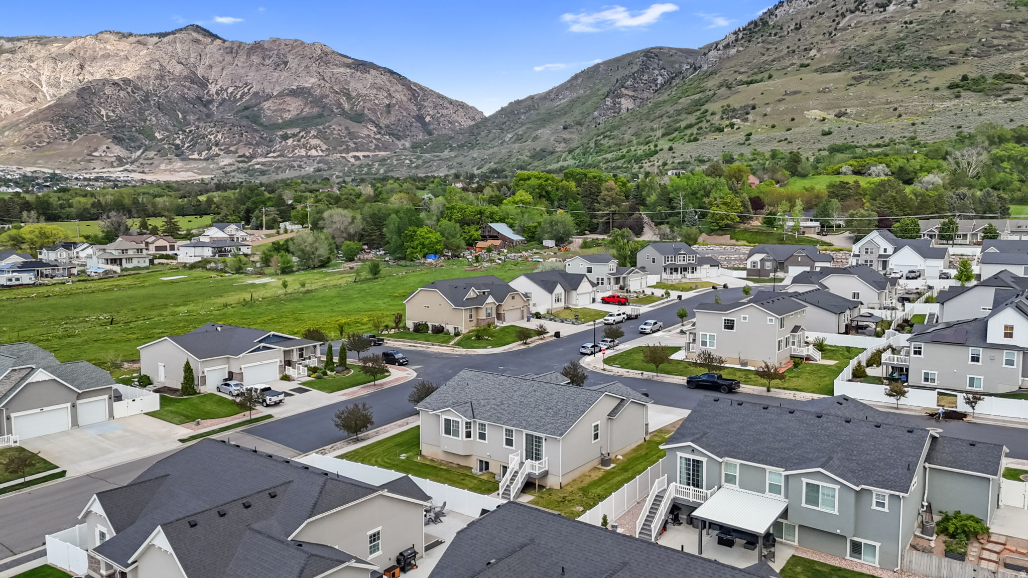 WARD FARMS 210 - Residential