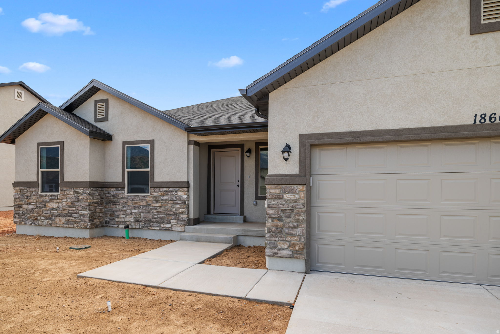 SUMMIT RIDGE THE HILLS - Residential
